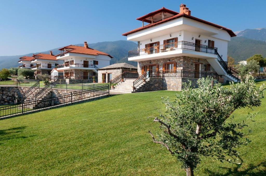Olympus Pantheon Luxury Villas Leptokarya  Exterior foto